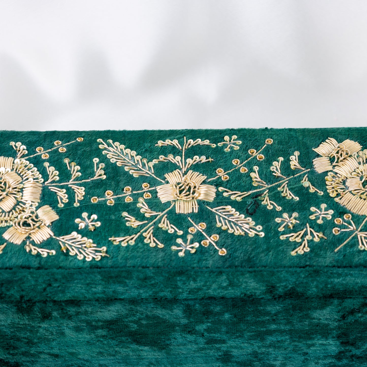 Emerald Dream Velvet Bangle Box