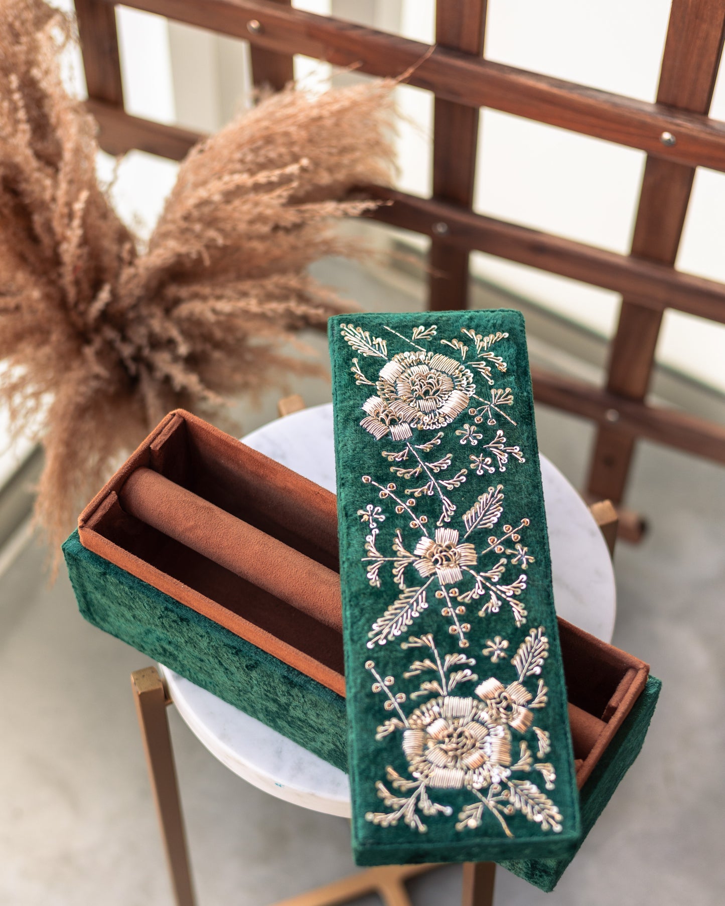 Emerald Dream Velvet Bangle Box