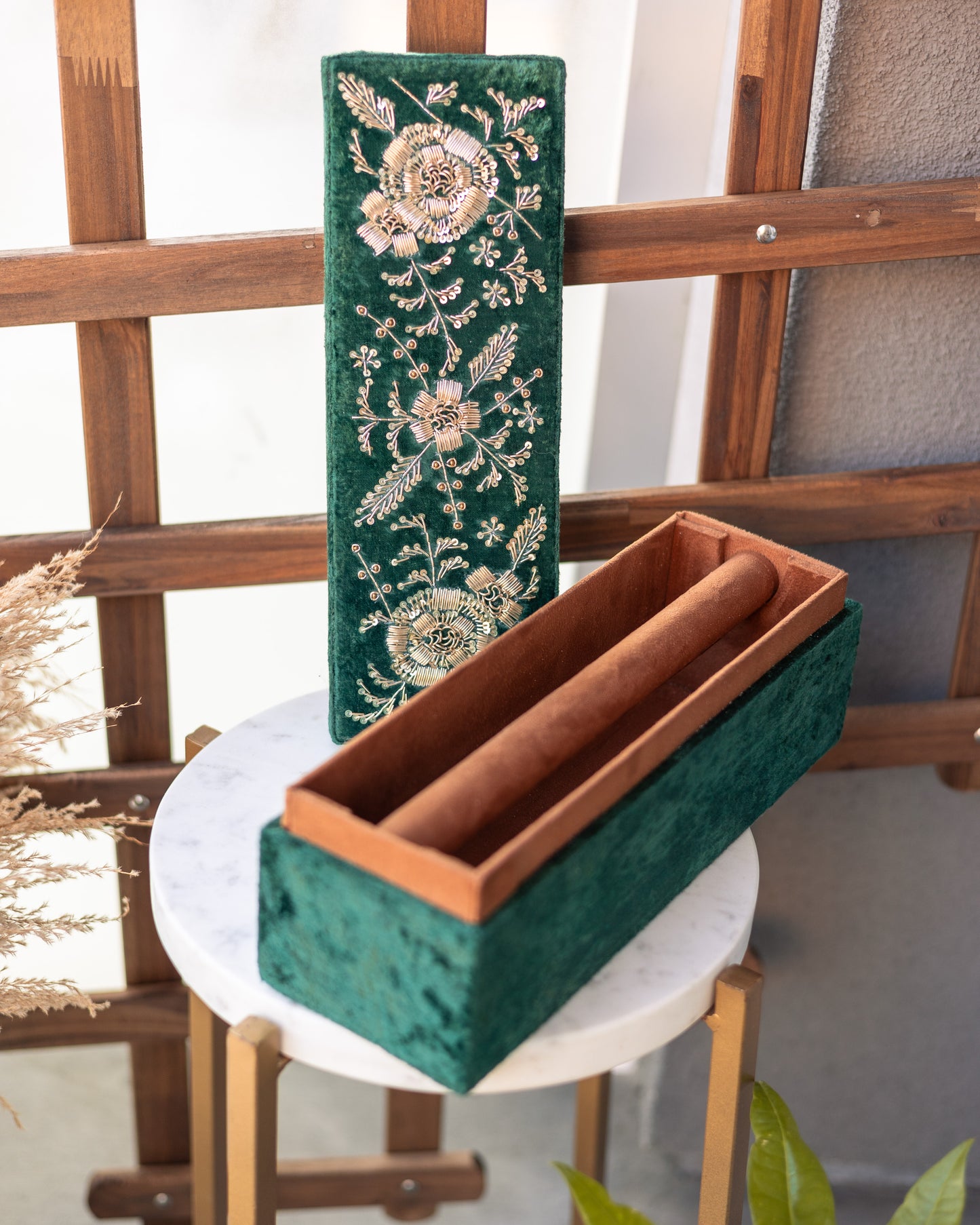 Emerald Dream Velvet Bangle Box