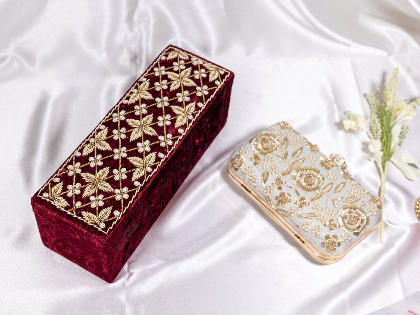 Royal Crimson Velvet Bangle Box