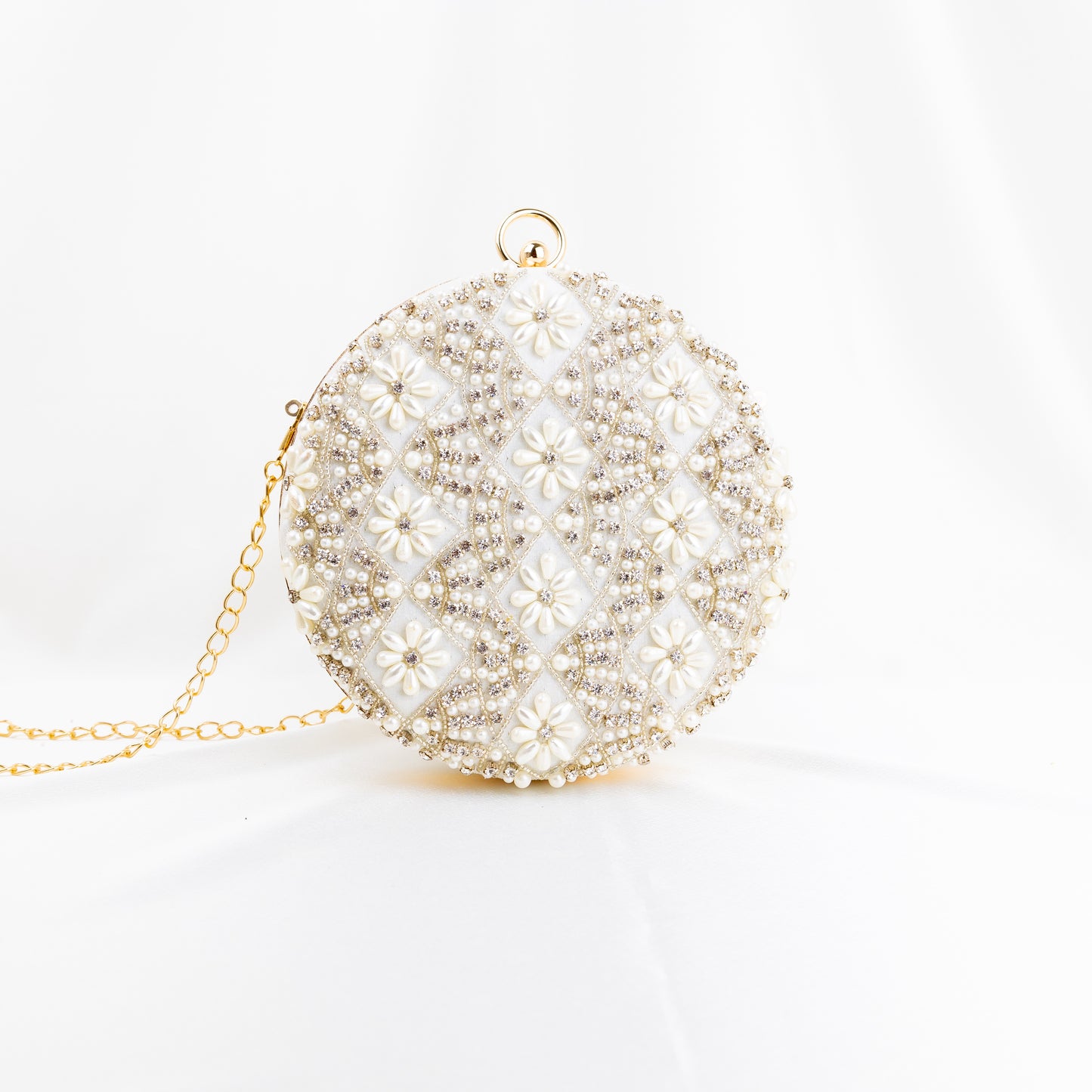 Amira Pearl Clutch